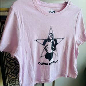 Olivia Rodrigo Pink Graphic Crop Shirt Tee size 2X